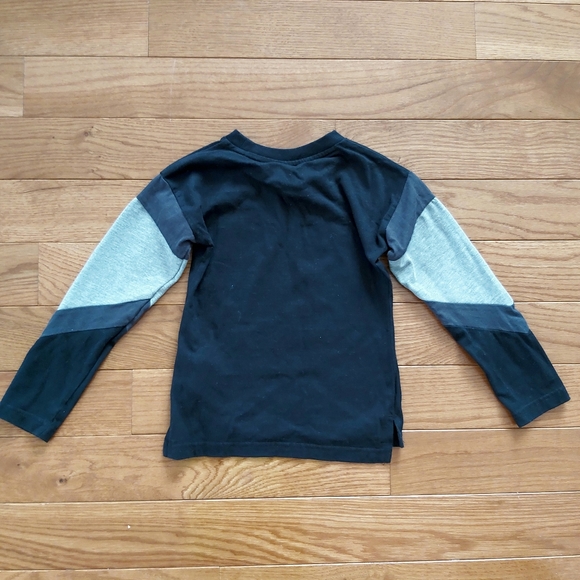 Nike cute toddler boys top - Picture 2 of 2